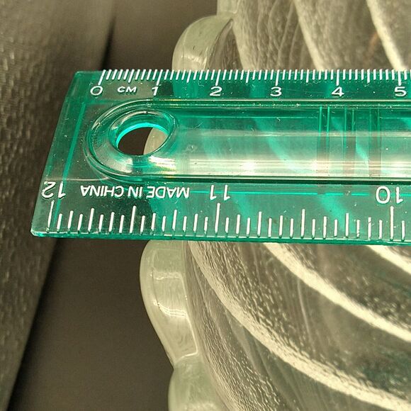 Anchor Hocking Vintage Clam Shell Salad Serving Bowl, Clear Frosted Glass - Picture 8 of 10